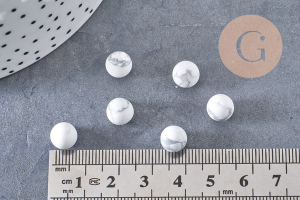 Pierre ronde howlite naturelle non percée 8mm, x1 (G5837)