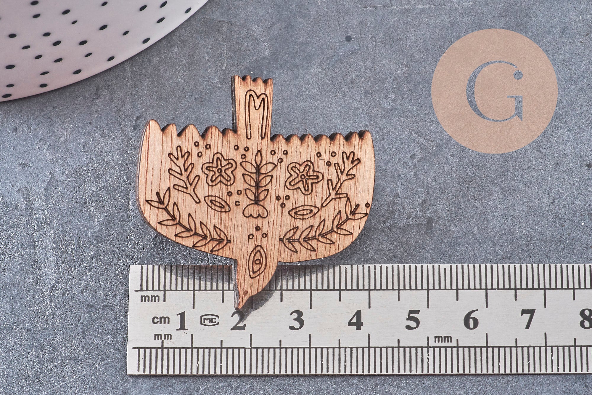 Pin’s Broche oiseau renard ours cœur bois 40mm, x1 (G11007)