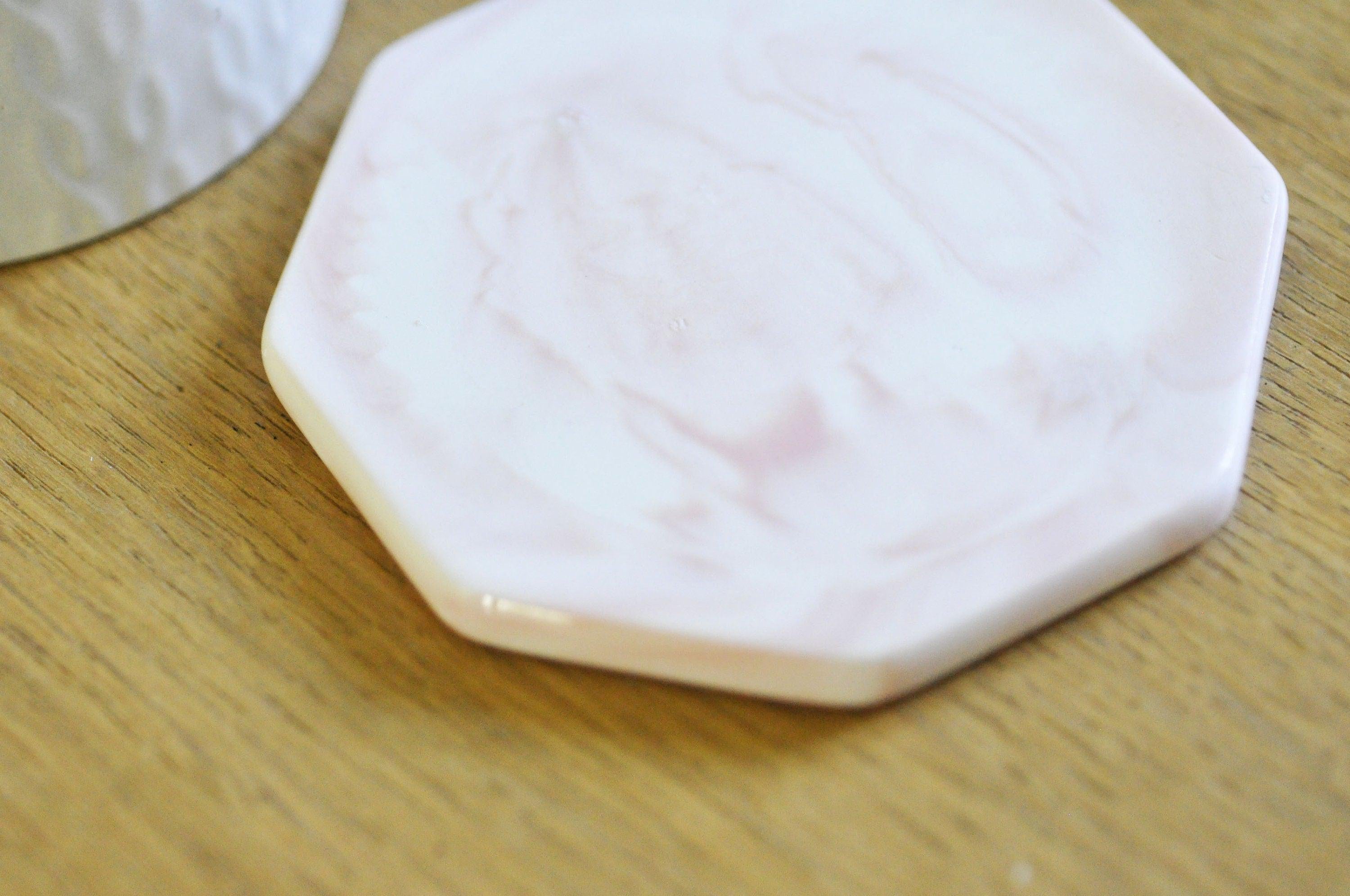 Plateau porcelaine Marbre rose et blanc, présentoir bijoux, un support décoratif minimaliste pour poser vos bijoux,9.1cm, x1 G5112