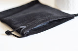 Pochette bijou velours noir rangement cadeau bijoux 12cm, x1 (G2204)