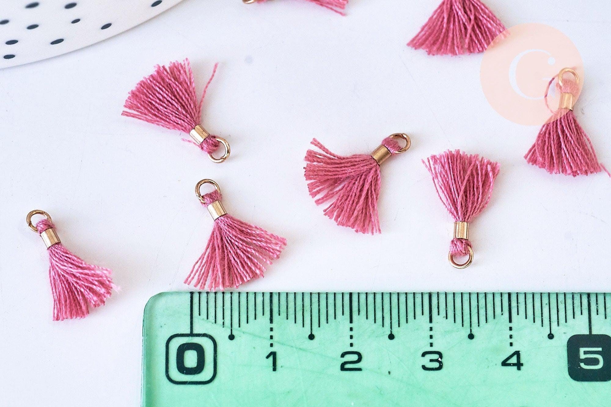 Pompon vieux rose polyestère support doré,décoration pompon, pompon boucles,fabrication bijoux bohème,10-15mm, x10 (G5567)
