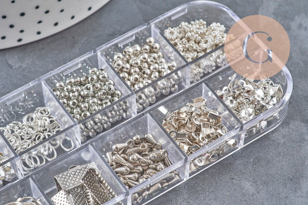 Boite Kit mix de 12 types de fournitures et perles zamac laiton Argent Platine, x1 (G8844)