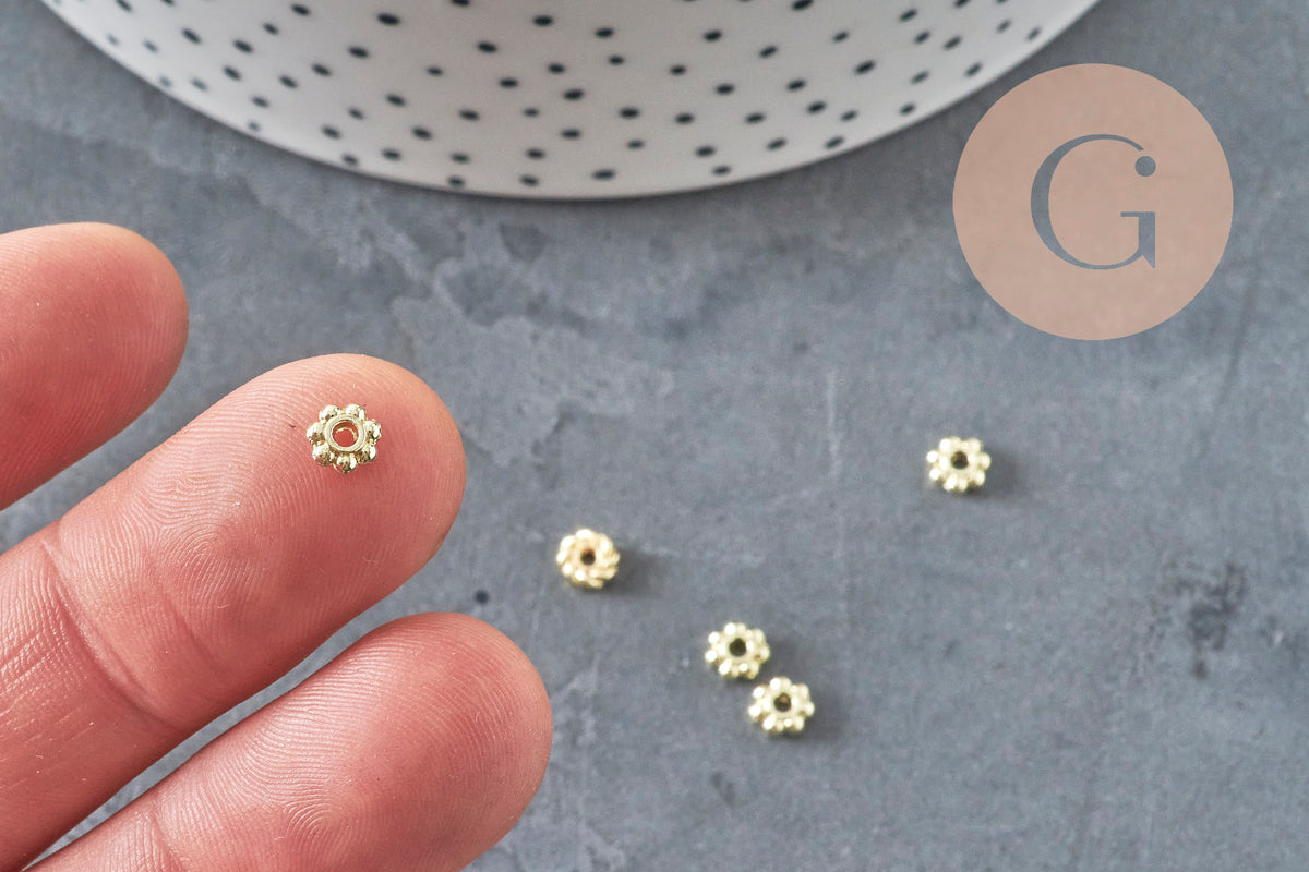 Perles intercalaires Rondelles fleurs zamac doré 5mm, x20 (G0960)
