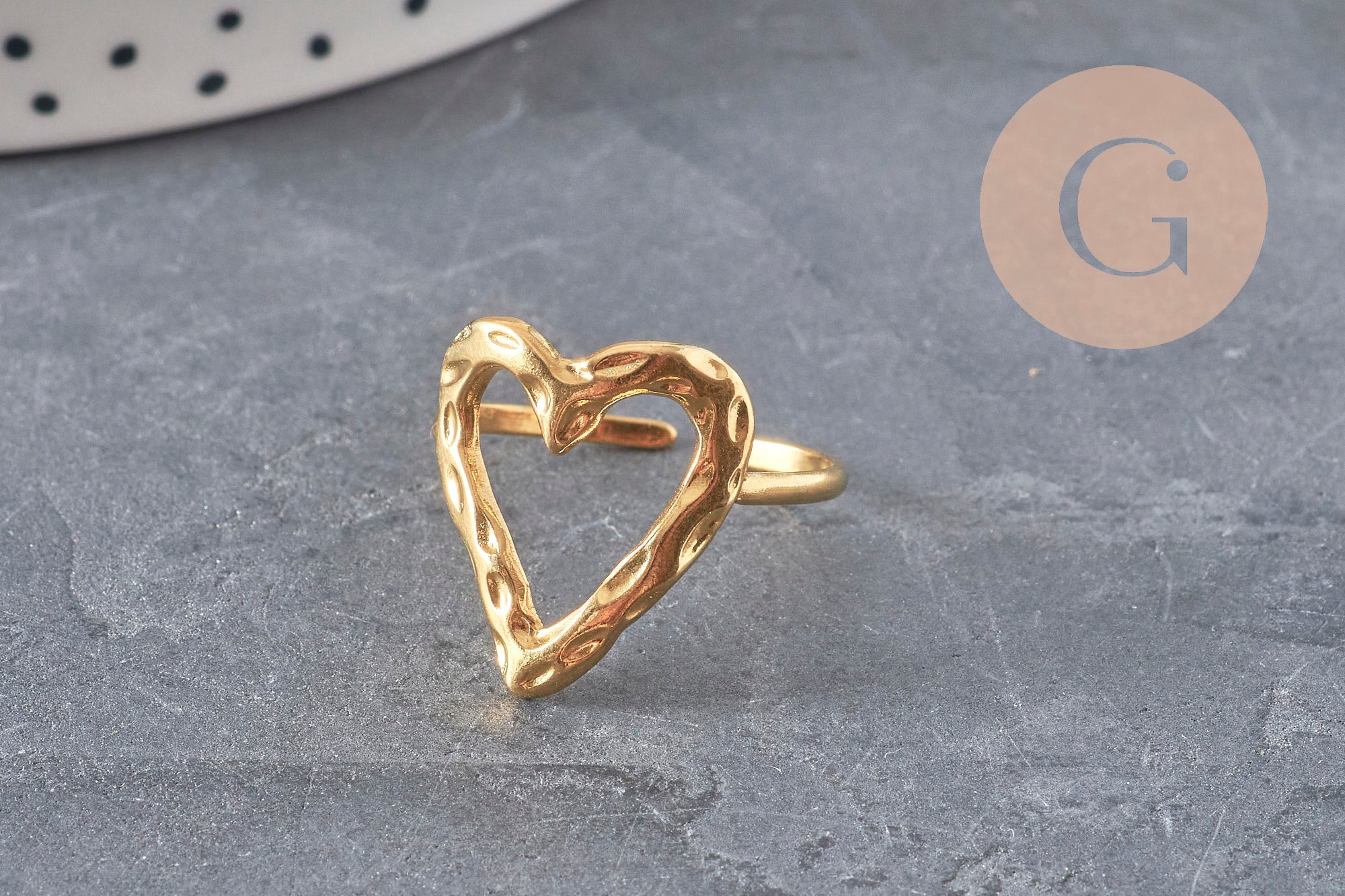 FOTO 5 VARIACIONES A REALIZAR Anillo de corazón de acero inoxidable 304 dorado IP Talla 57, x1 VÁLIDO
