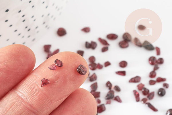 Sable chips pierre grenat rouge bordeau naturel 3-6mm non percé, x20gr (G0261)