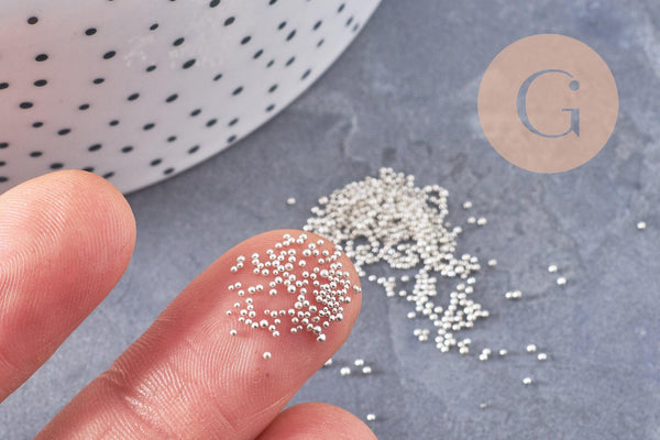 Sable chips verre blanc argent chips mineral 0.6mm non percé, x10gr (G1462)