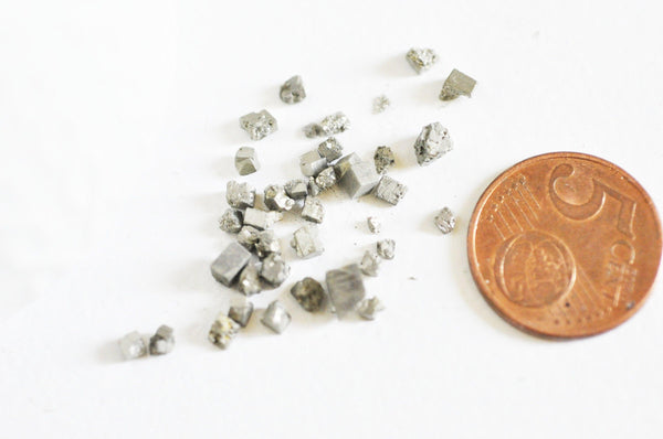 Sable cube Pyrite naturelle 2~5mm non percé, x20gr (G3676)
