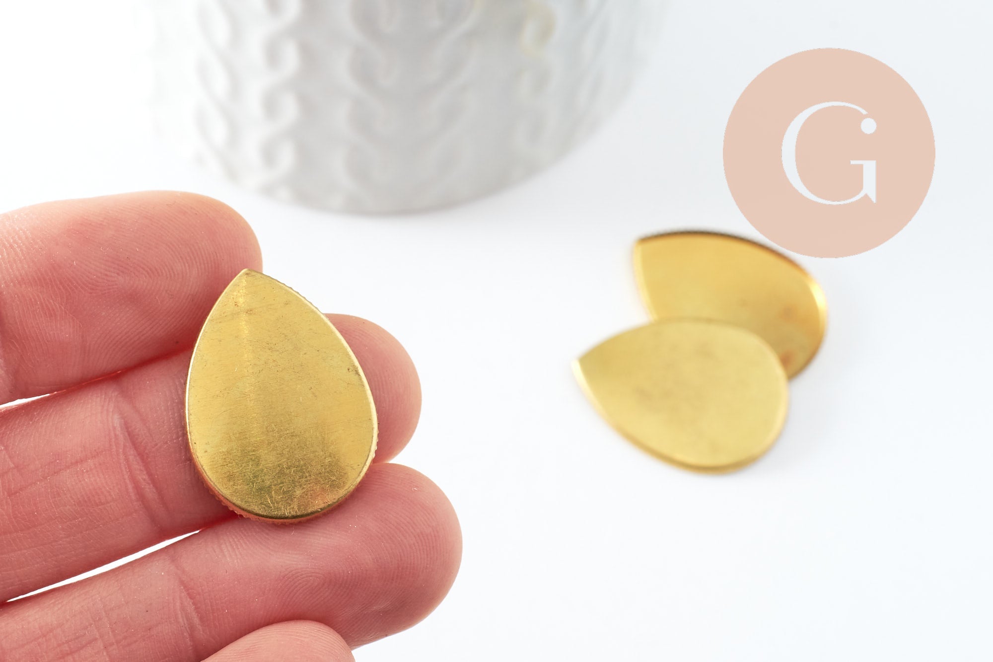 Supports cabochons goutte 18x25mm laiton brut, x10 (G2240)