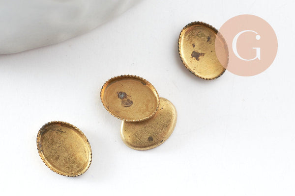 Supports de cabochons ovales laiton brut 8x6mm, x50 (4.7g) (G0468)