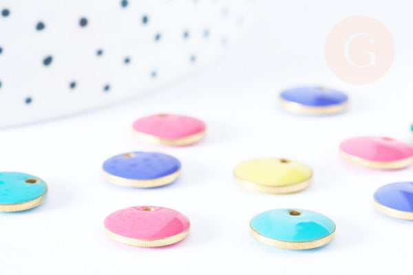 pendentif breloque plate ronde en laiton doré émail multicolore 10mm, x10 (G6995)