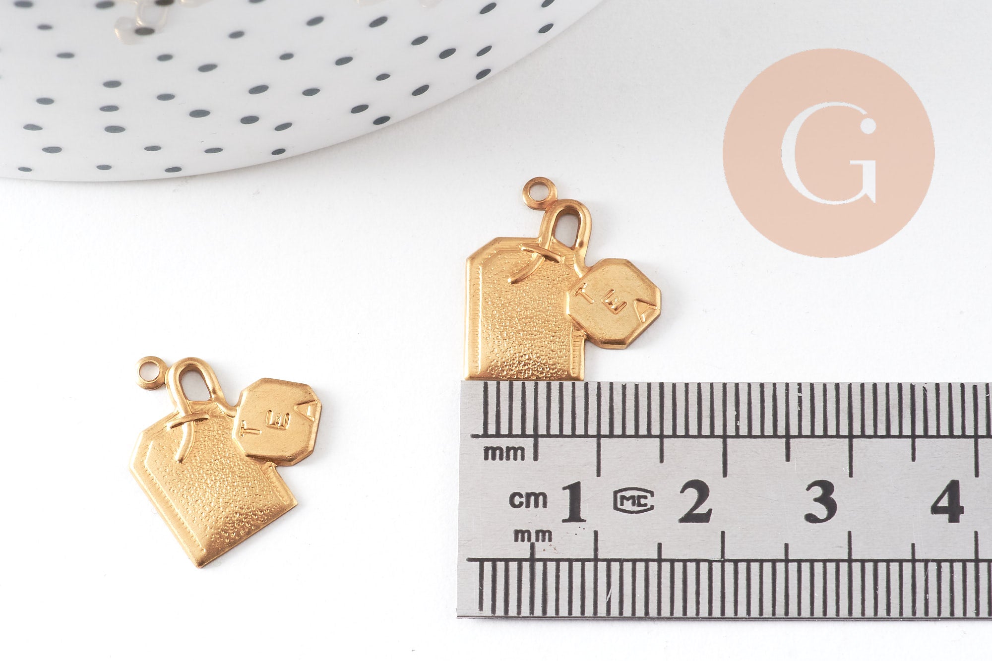 pendentif sachet de thé en laiton, x1 G7523