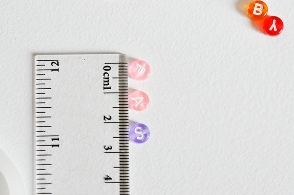 perle ronde Lettre Alphabet plastique multicolore,perle plastique,perle lettre,création bijoux, x 10 grammes-G8826