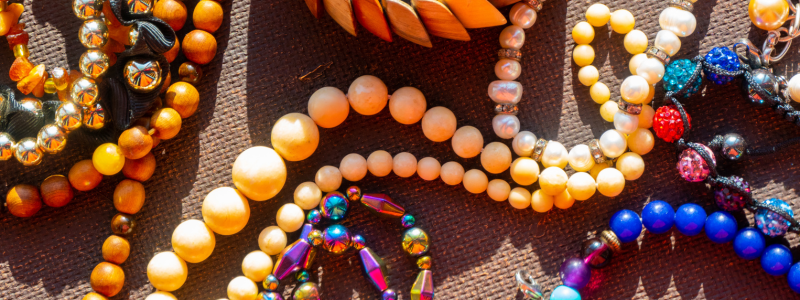 Les erreurs qui cassent les bijoux faits main : guide complet pour créer des bijoux DIY plus solides