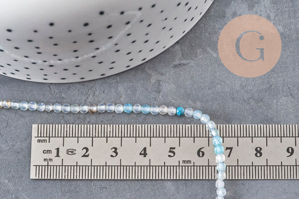 Perles Agate naturelle bleu ciel facettées 3mm, x1 fil de 38cm (G11094)
