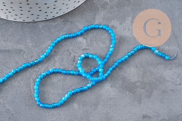 Perles Agate naturelle bleu facettées 3mm, x1 fil de 38cm (G11096)