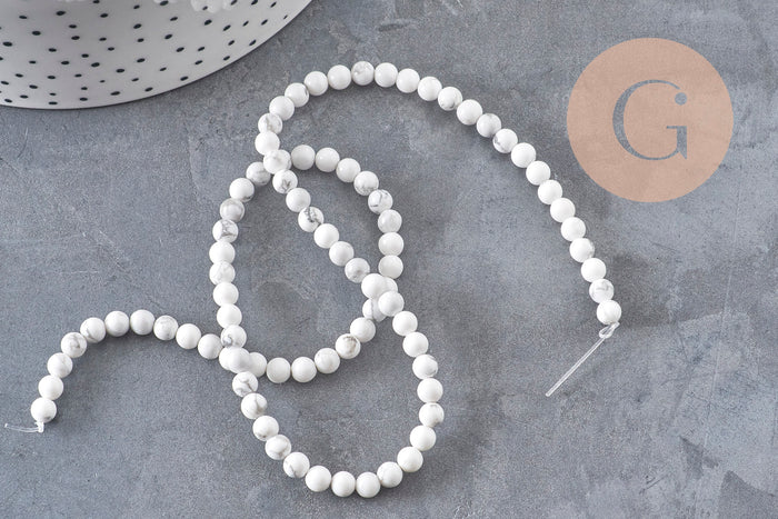 Perle ronde howlite blanche naturelle 4mm, x1 fil de 38cm (G11091)