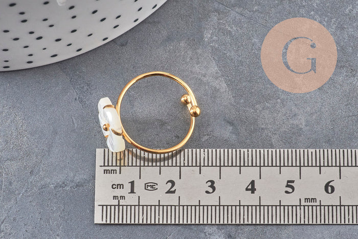 Bague réglable fleur nacre naturelle chaine acier inoxydable doré PVD, x1 (G11077)