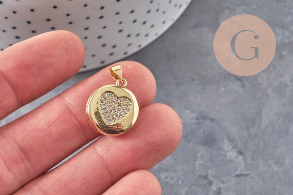 Pendentif locket rond laiton doré 18K coeur zircons 23mm, x1 (G11137)