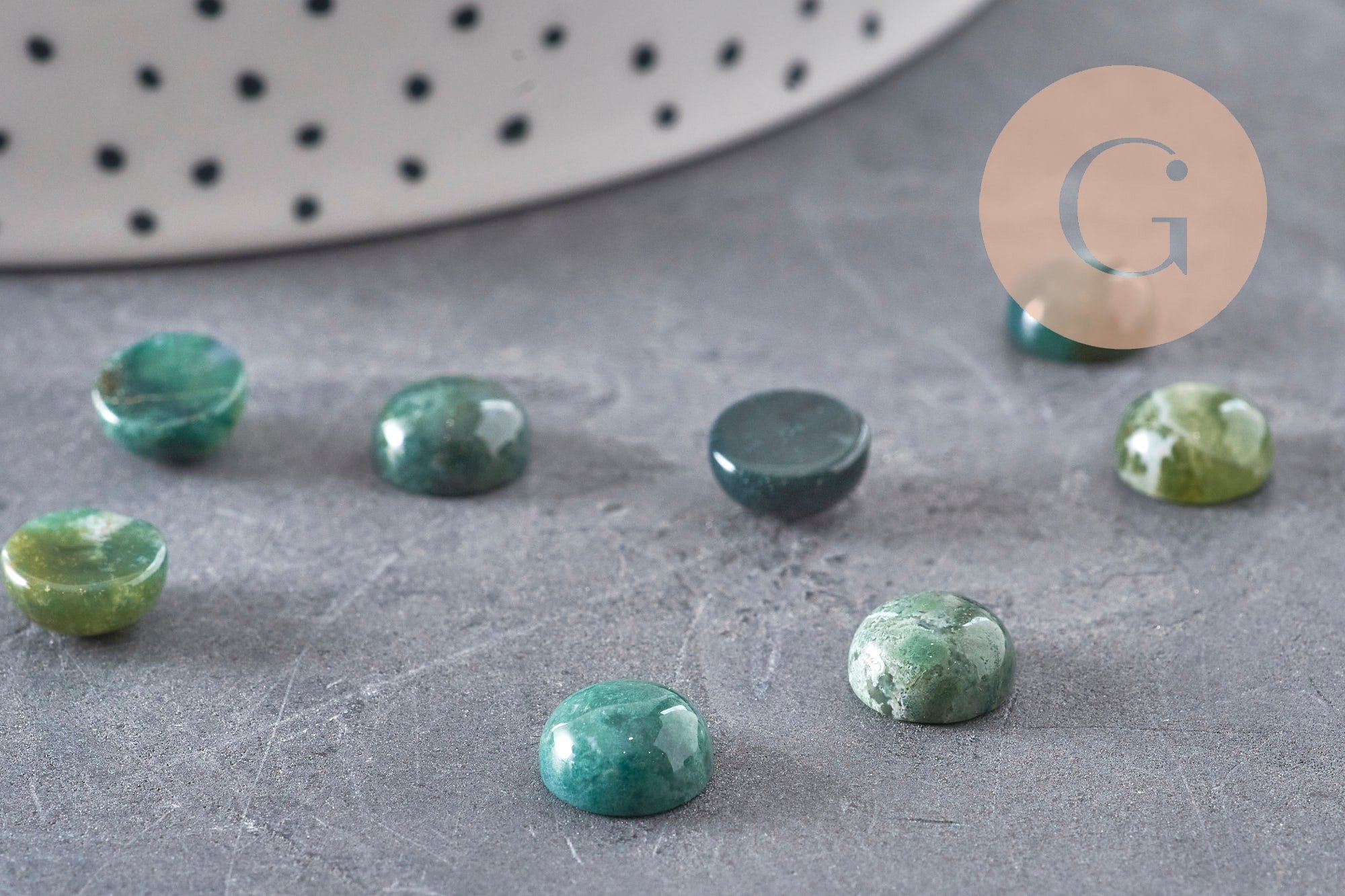 Cabochon rond agate mousse verte 8mm, x1 (G11115)