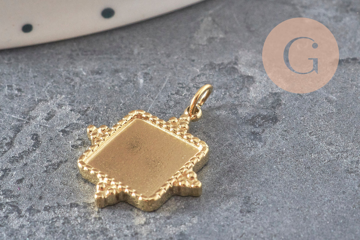 Pendentif carré cabochon 8mm acier inoxydable doré IP 16.5mm, x1-Breloques et pendentifs-Gingerlily Perles