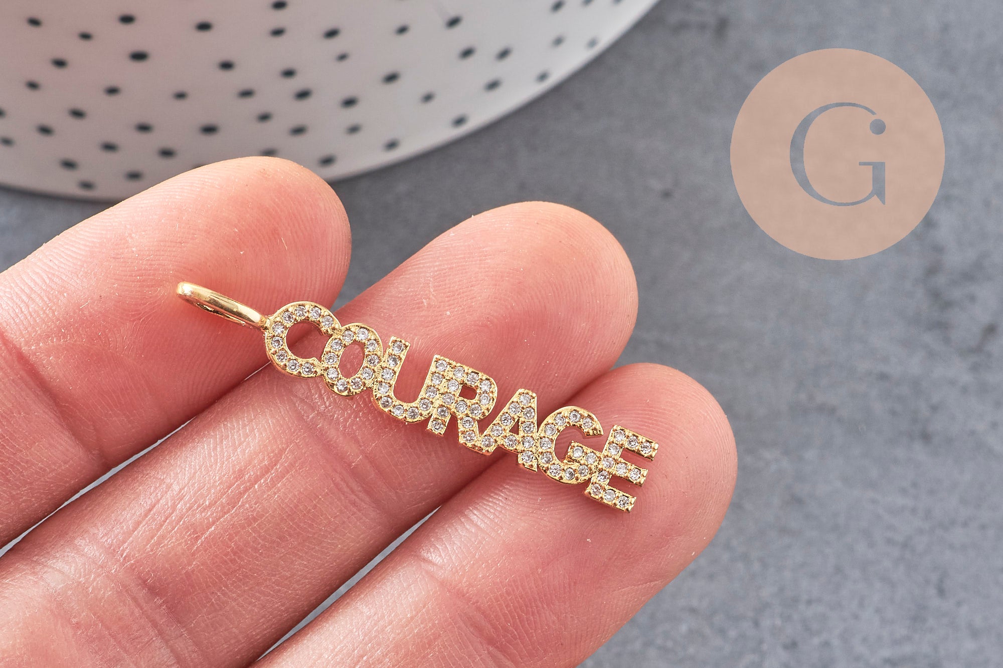 Breloque COURAGE laiton doré 18k cristal 40mm, x1 (G6359)