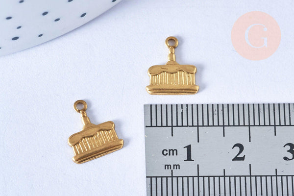 Breloque gâteau laiton brut 10mm, fournitures bijoux laiton brut , x 2 G6515