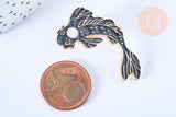 Broche pins carpe koi émail noir doré émail 38.5x23mm,décoration veste, x1 (G6623)