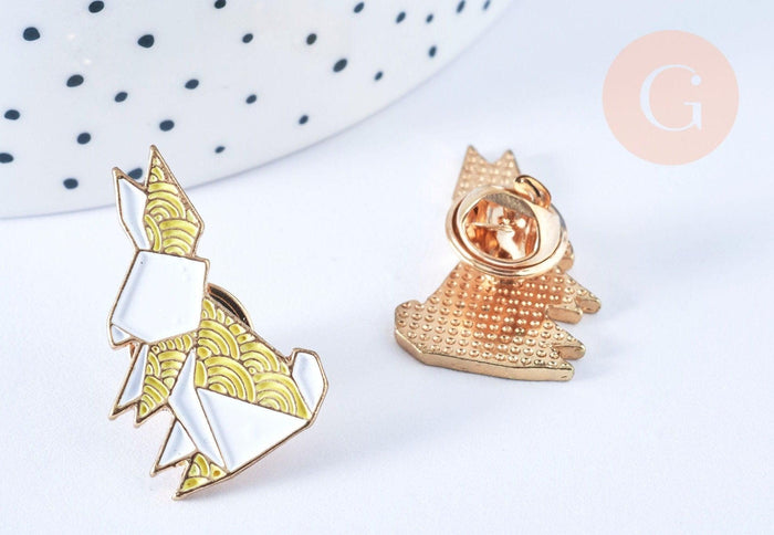 Broche pins lapin origami doré émail Jaunz 29x18mm,décoration veste, x1 (G6612)