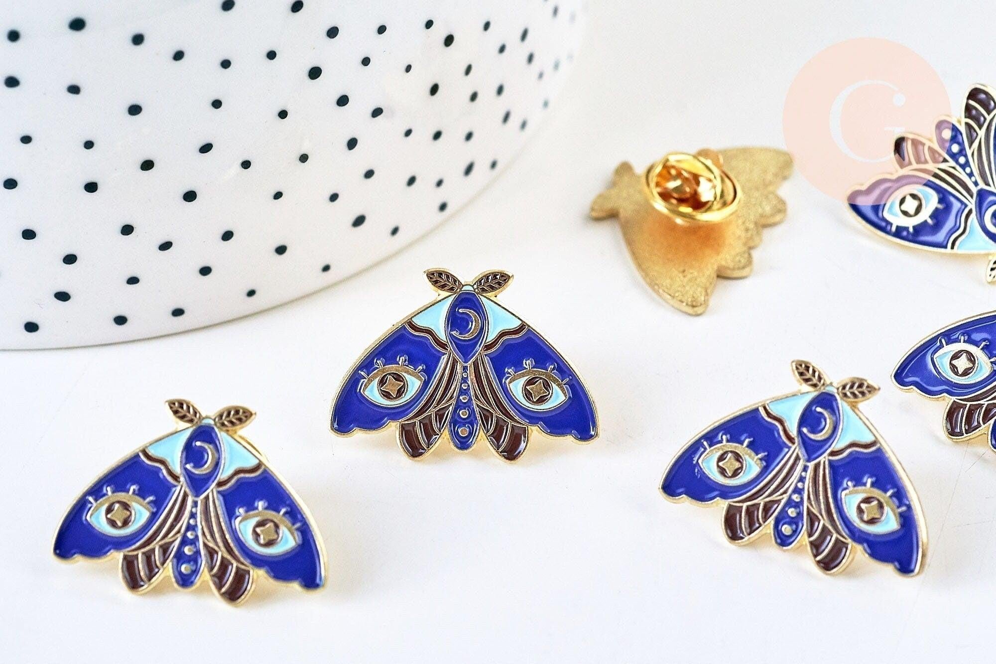 Broche pins papillon oeil protecteur doré émaillé 27mm, x1 (G5548)