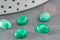 Cabochon ovale agate naturelle verte 8x10mm, x1 (G1652)