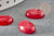 Cabochon ovale jade naturel rouge 10x14mm, x1 (G2694)