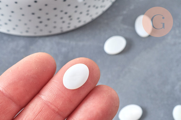 Cabochon ovale nacre naturelle blanche 13.5mm, x1 (G6824)
