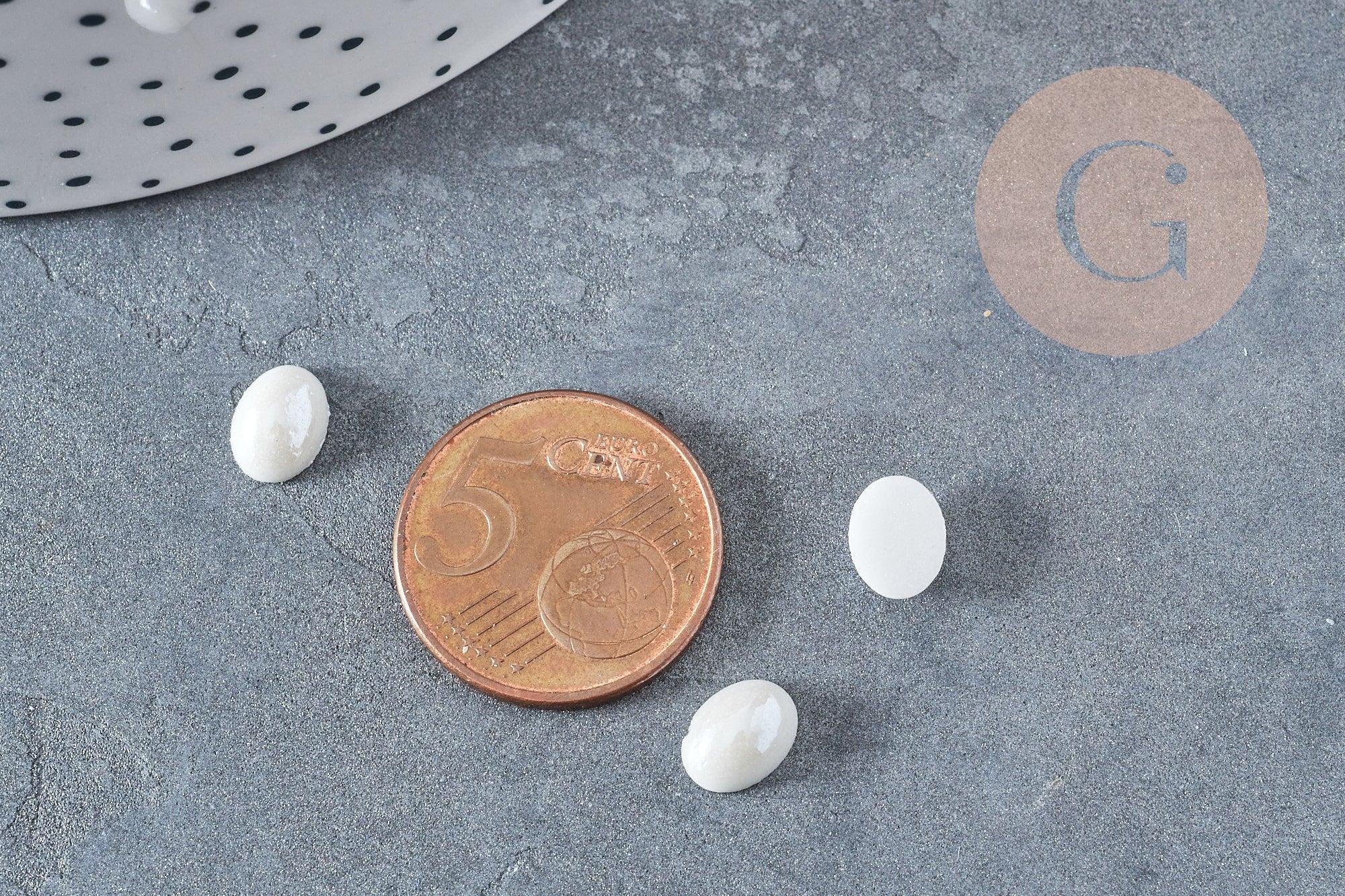 Cabochon ovale verre irisé blanc 8x6mm, x10 (G8893)