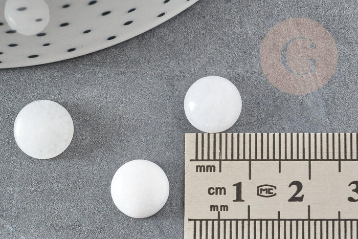 Cabochon rond jade blanc, cabochon rond, jade naturel,pierre naturelle,jade blanc, 10mm, x1 (G1642)