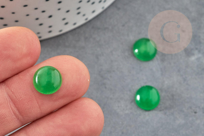 Cabochon rond jade naturel 10mm, x1 (G2808)