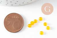 Cabochon rond jade naturel jaune vif 4mm, x1 (G9955)