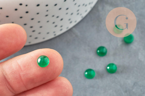 Cabochon rond jade naturel vert 6mm, x1 (G2969)