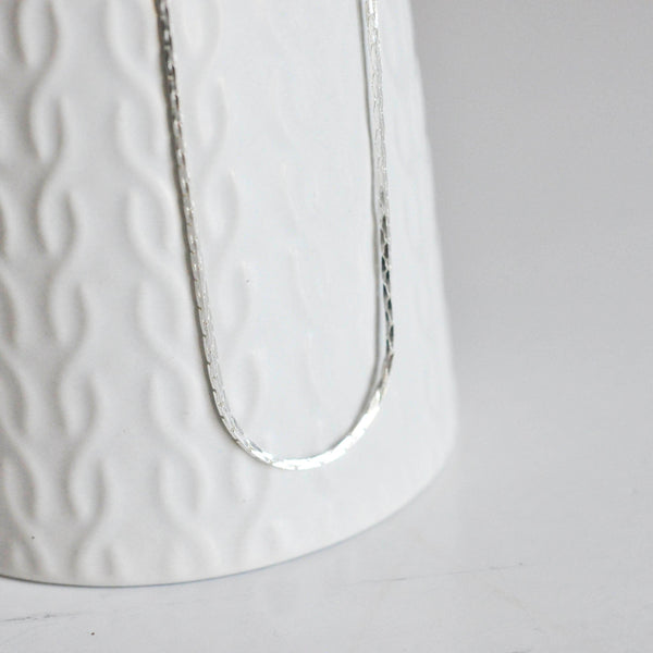 Chaine argentée serpent argentée 1.5 mm, x 5Mètres (G0734)