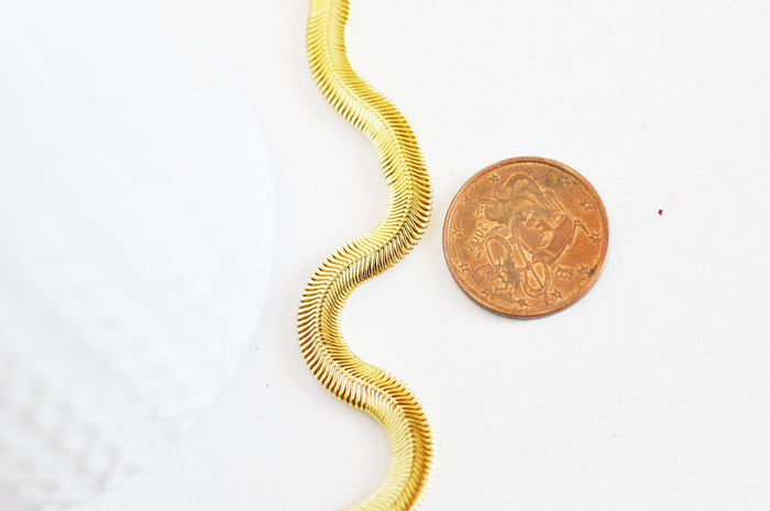 Chaine serpent laiton doré 16K 1 micron, une magnifique chaine création bijoux sans nickel, 6mm, x 50Centimètres G4282