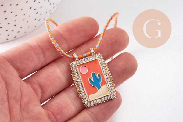 Collier médaille émaillée cactus orange turquoise zircons cordon tressé zamac doré 45cm x1 (G10364-4)