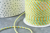 Cordon tressé vert jaune turquoise fil doré 1.5mm-2mm, x 1Mètre (G8125)