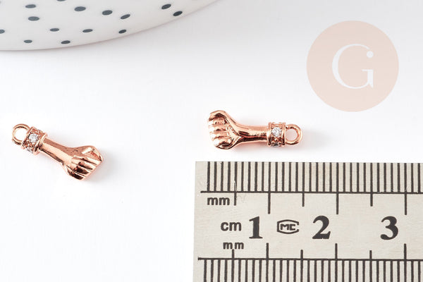 EP-Breloque main poing laiton or rose 18k cristal zircon, x1 G4470