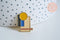 EP-Broche pins géométrique émail bleu jaune doré émail 24.5mm, x1 G6717