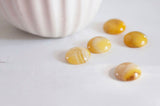 EP Cabochon rond agate naturelle jaune 14mm, x1 (G1012)