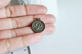 EP Pendentif médaille rondes initiale P, pendentif bronze, médaillon lettre, création bijoux,médaille lettre ,2.1cm-G1115 -