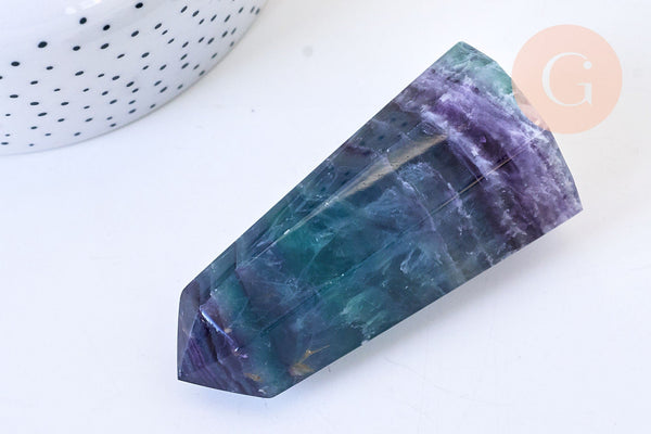EP Pointe fluorite naturelle 8.6cm, pointe hexagonale fluorite, pierre semi-precieuse, séance lithothérapie, la pièce G6706