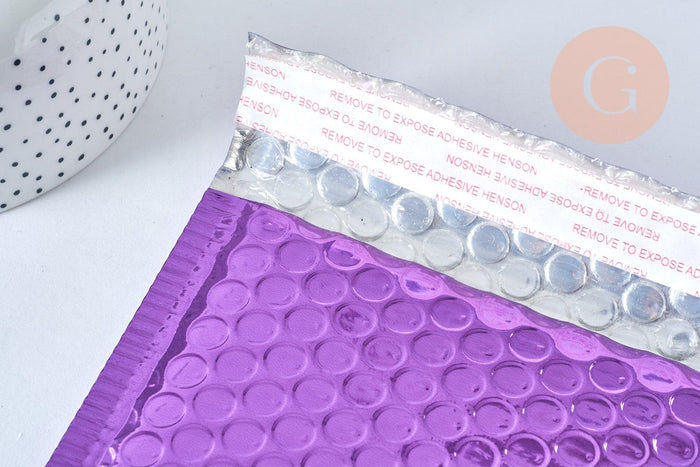 Enveloppes à bulles en plastique métallisé rose fuchsia 22.5x15cm, x10 (G6811)