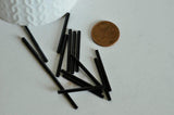 Grandes perles rocaille Tube noir 20x2.5mm, x 10gr (G3155)