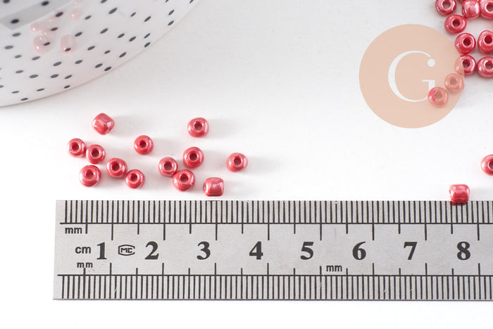 Grosses perles rocaille rouge nacré,fperles rocaille rouge opaque, diamètre 4mm x 10Gr (G3733)