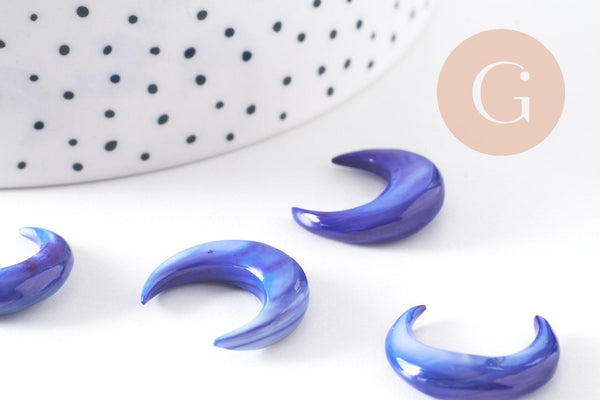 Lune nacre bleue naturelle, pendentif lune, coquillage teinté,non percé, Pendentif nacre, 18x20mm, X1 (G2779)